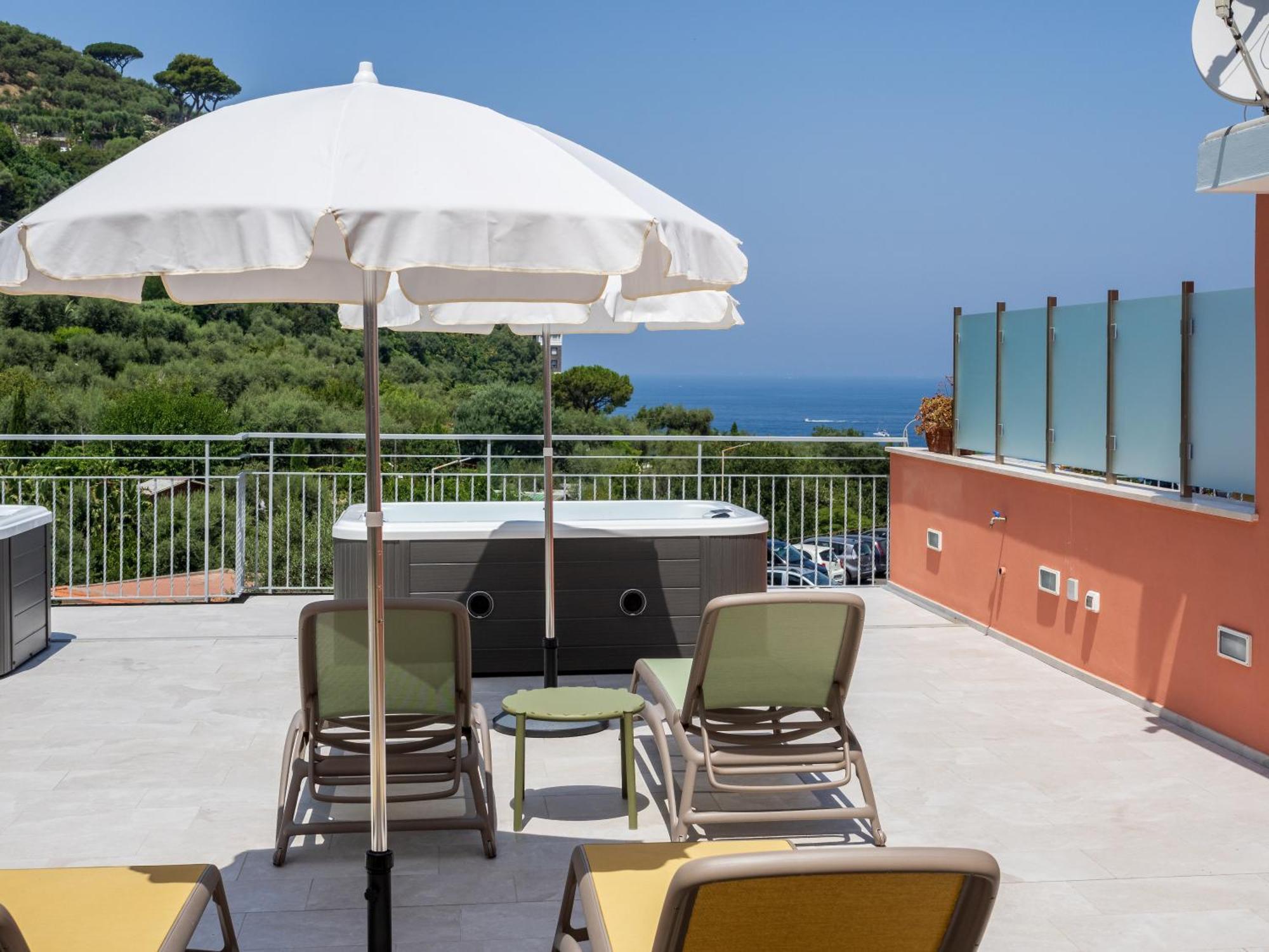 Ferienwohnung Futura Smart Flat - De Vivo Realty Sorrent Exterior foto